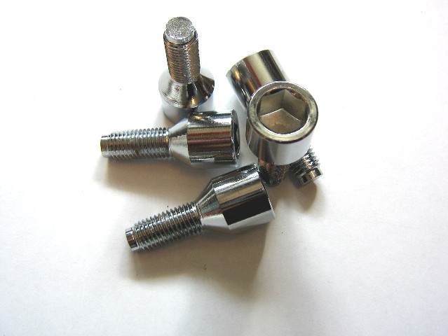Chrome 41-72 Drum bolts